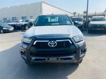 TOYOTA HILUX 4.0 AT ADVENTURE GREY 2023