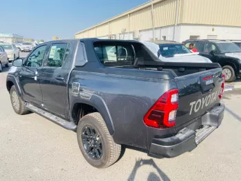 TOYOTA HILUX 4.0 AT ADVENTURE GREY 2023