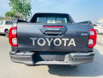 TOYOTA HILUX 4.0 AT ADVENTURE GREY 2023