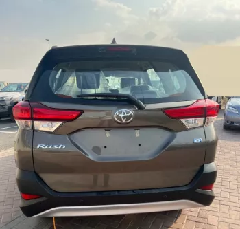 TOYOTA RUSH 1.5 AT BRONZE 2023