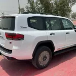 Toyota Land Cruiser LC300 GR 3.3L Diesel 2022 - Thumbnail 4