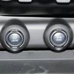 Suzuki Swift 1.2L AT Petrol GLX Full Option 2022 - Thumbnail 19