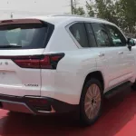 Lexus LX 600 VIP 2022 - Thumbnail 8