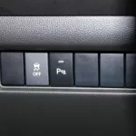 Suzuki Dzire 2023 - Thumbnail 17