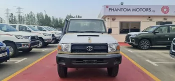 Toyota Land Cruiser Pick Up 4 doors 4.5L v8 diesel