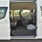 2022 MODEL TOYOTA HIACE HIGH ROOF GL 2.8L  DIESEL 13  SEATER BUS AUTOMATIC TRANSMISSION - Thumbnail 6