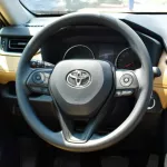 Toyota RAV4 2.0L 4x4 Full Option - Thumbnail 11