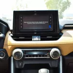 Toyota RAV4 2.0L 4x4 Full Option - Thumbnail 13