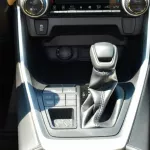 Toyota RAV4 2.0L 4x4 Full Option - Thumbnail 14