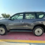 Toyota Prado TXL 4.0L / V6 spare up 4WD / 2022 - Thumbnail 4