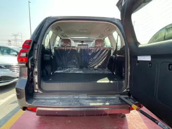 Toyota Prado TXL 4.0L / V6 spare up 4WD / 2022