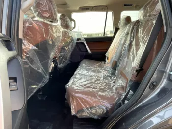 Toyota Prado TXL 4.0L / V6 spare up 4WD / 2022