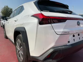 LEXUS ux300e / electric car / 2022