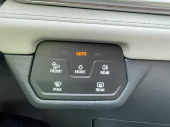ID.6 pro / crozz , 360cam , panoramic roof , 2022