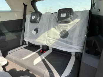 ID.6 pro / crozz , 360cam , panoramic roof , 2022