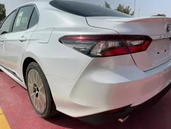 Toyota Camry Hybrid GLE 2022 , 2.5L