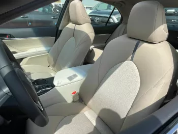 Toyota Camry Hybrid GLE 2022 , 2.5L