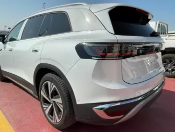 Volkswagen ID.6 ,PRO 2022 , 360cam , 7 seats