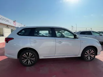 2022 Mitsubishi Outlander sport ,2.0L