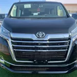 Toyota Granvia 2023 Premium 3.5L ,6 seat ,360cam , full option - Thumbnail 2