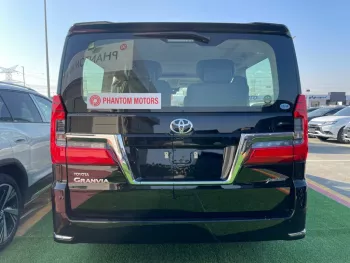 Toyota Granvia 2023 Premium 3.5L ,6 seat ,360cam , full option