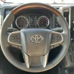 Toyota Granvia 2023 Premium 3.5L ,6 seat ,360cam , full option - Thumbnail 16