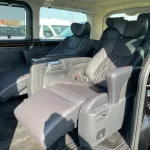 Toyota Granvia 2023 Premium 3.5L ,6 seat ,360cam , full option - Thumbnail 21