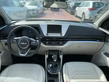 2023 Kia Carens 1.5 L diesel , 7seat