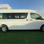2022 Van High Roof Toyota Hiace 3.5L , 13 seats , 3 point seat belt - Thumbnail 4