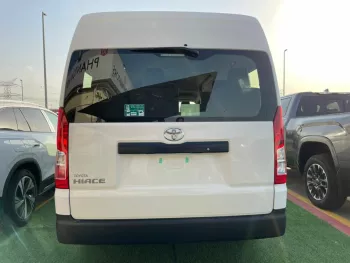 2022 Van High Roof Toyota Hiace 3.5L , 13 seats , 3 point seat belt