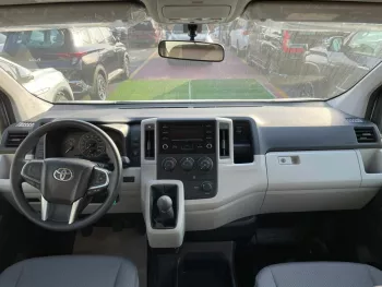 2022 Van High Roof Toyota Hiace 3.5L , 13 seats , 3 point seat belt