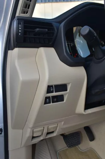 2022 MODEL TOYOTA LAND CRUISER 300 GXR V6 3.3L DIESEL TWIN TURBO AUTOMATIC TRANSMISSION