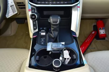 2022 MODEL TOYOTA LAND CRUISER 300 GXR V6 3.3L DIESEL TWIN TURBO AUTOMATIC TRANSMISSION
