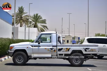 2021  MODEL TOYOTA LAND CRUISER 79 SINGLE CAB PICKUP LX- E  V6 4.0L PETROL 4WD MANUAL TRANSMISSION   