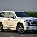 2022 MODEL TOYOTA LAND CRUISER 300 VXR V6 3.5L TWIN TURBO 7 SEAT 10 SPEED AUTOMATIC - Thumbnail 2