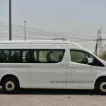 2022 MODEL TOYOTA HIACE HIGH ROOF GL 2.8L  DIESEL 13  SEATER MANUAL TRANSMISSION - Thumbnail 3