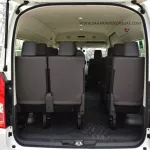 2022 MODEL TOYOTA HIACE HIGH ROOF GL 2.8L  DIESEL 13  SEATER MANUAL TRANSMISSION - Thumbnail 6