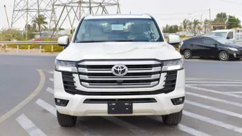 Toyota Land Cruiser L4 GXR | Twin Turbo | 3.5L V6 | 2022 | Petro
