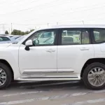 Toyota Land Cruiser L4 GXR | Twin Turbo | 3.5L V6 | 2022 | Petro - Thumbnail 5