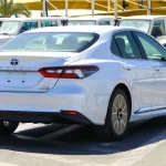 Toyota Camry Hybrid GLE 2.5L - Thumbnail 5