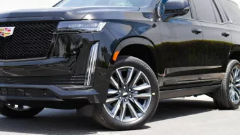 Cadillac Escalade Sport | 6.2L 4WD V8 | 2022 |
