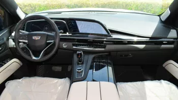 Cadillac Escalade Sport | 6.2L 4WD V8 | 2022 |