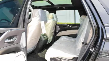 Cadillac Escalade Sport | 6.2L 4WD V8 | 2022 |