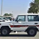 2023 MODEL TOYOTA LANDCRUISER 71 HARDTOP SHORT WHEEL BASE SDLX V6 4.0L PETROL - Thumbnail 3