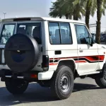 2023 MODEL TOYOTA LANDCRUISER 71 HARDTOP SHORT WHEEL BASE SDLX V6 4.0L PETROL - Thumbnail 4