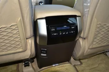 2023 MODEL TOYOTA LAND CRUISER PRADO VX-R V6 4.0L PETROL 7 SEAT AUTOMATIC TRANSMISSION