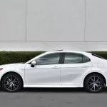 2023 MODEL TOYOTA CAMRY HYBRID SE 2.5L PETROL FWD AUTOMATIC - Thumbnail 3