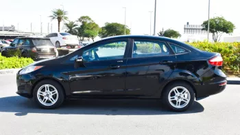 Ford fiesta Sedan 4Cyl FWD 2019