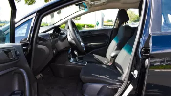 Ford fiesta Sedan 4Cyl FWD 2019