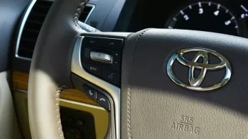 TOYOTA PRADO VXR 2023 (AL FUTTAIM WARRANTY)